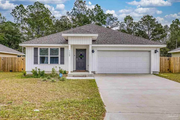 9668 Angel Oak Dr, Pensacola, FL 32526
