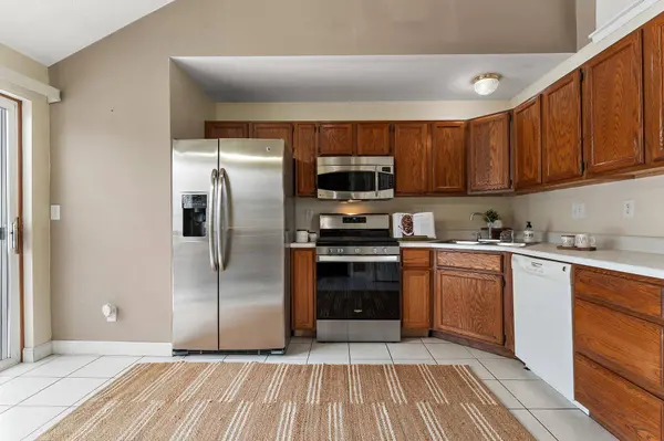 715 Wesley RD, Kouts, IN 46347