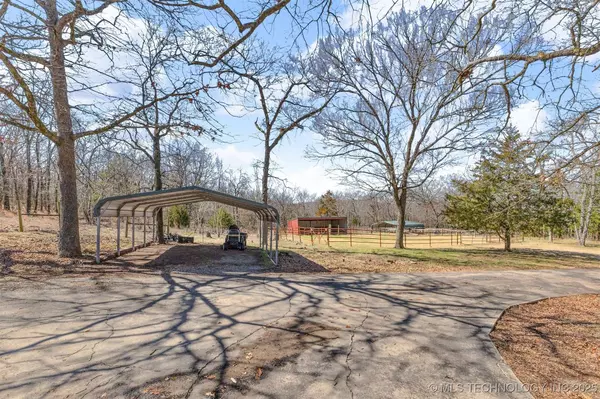 26262 S 460, Tahlequah, OK 74464