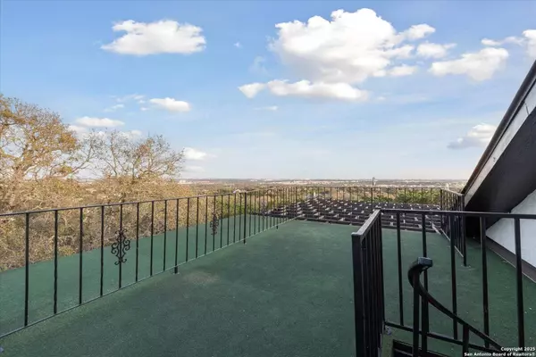 14814 Circle A, Helotes, TX 78023