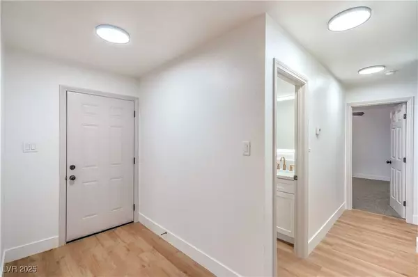 5204 Doe Avenue, Las Vegas, NV 89146