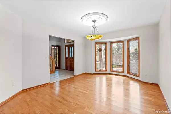 876 Andover Drive, Northville, MI 48167