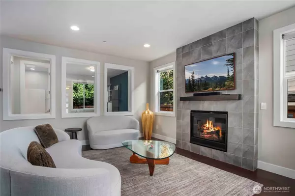 10142 134th PL NE, Kirkland, WA 98033