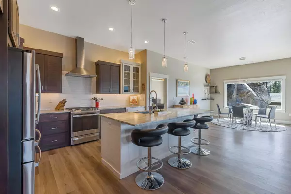 1158 E Wandermere Estates Ln, Spokane, WA 99218