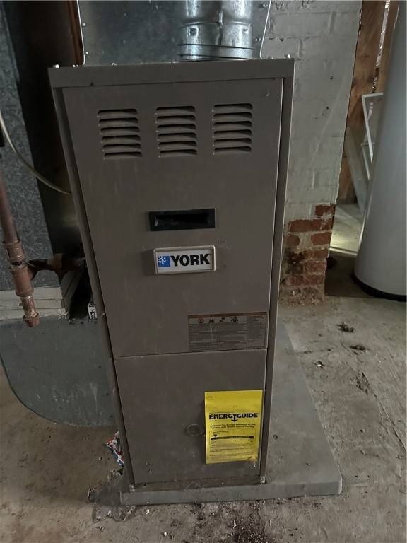 32 Peckham St ST, Rochester, NY 14621