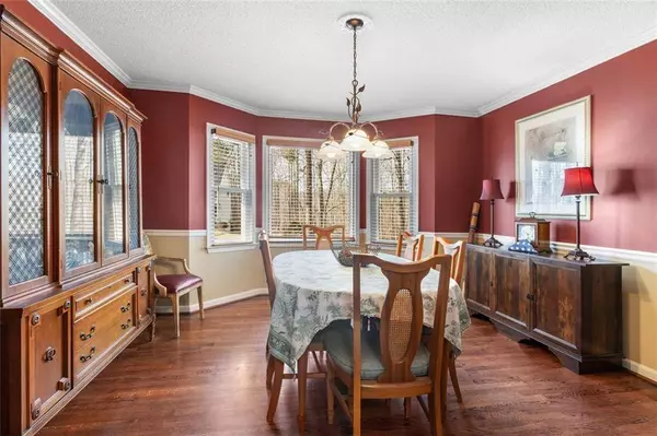 90 LAKESIDE DR, Hiram, GA 30141