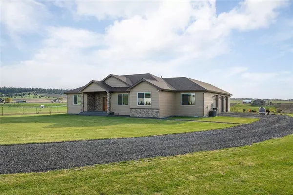 11429 N Bruce Rd, Mead, WA 99021