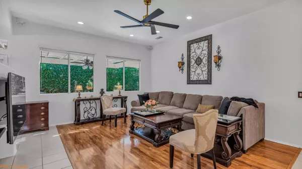 45260 Debbie DR, La Quinta, CA 92253