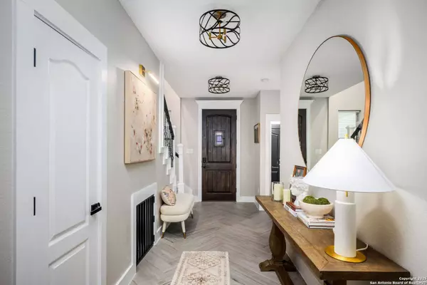 8914 Victoria Lake, San Antonio, TX 78224