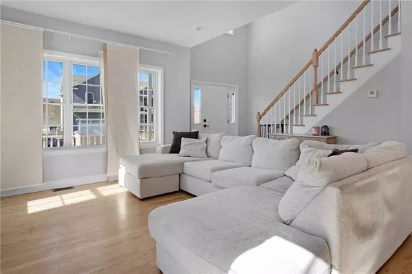 392 Louise ST, Woonsocket, RI 02895