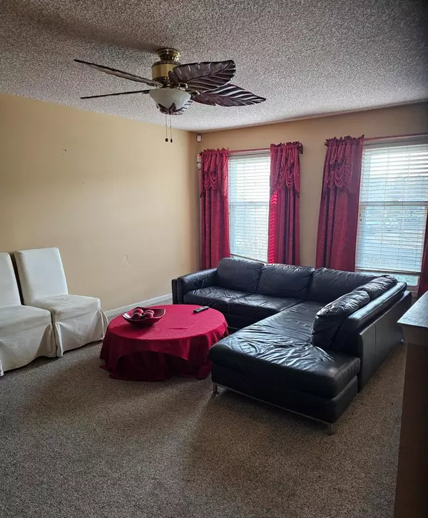 115 Society Hill Blvd, Cherry Hill, NJ 08003