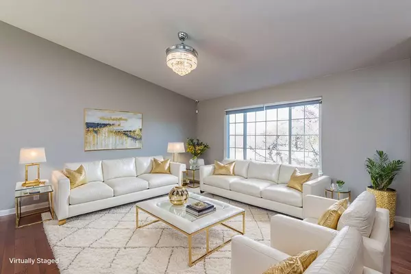 2600 Hampson Court, Zion, IL 60099