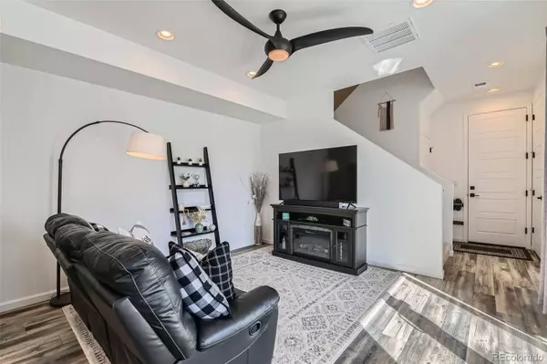 12301 Festival LN, Thornton, CO 80241