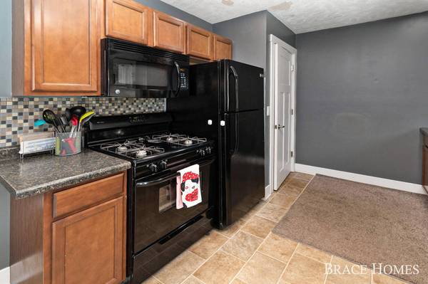 743 66th SE Street, Grand Rapids, MI 49548