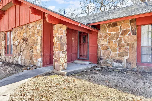 26262 S 460, Tahlequah, OK 74464