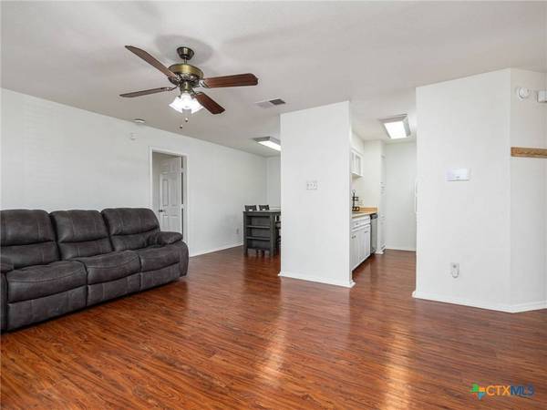 10616 Mellow MDWS #28B, Austin, TX 78750
