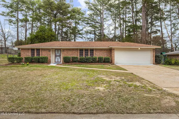 3422 Beaumont Drive, Pearl, MS 39208