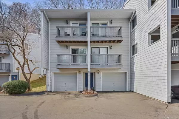 16 Rockmeadow Road #APT H, Norwalk, CT 06850