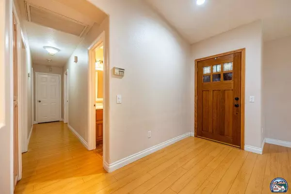 1922 Paula Ln, Holtville, CA 92250