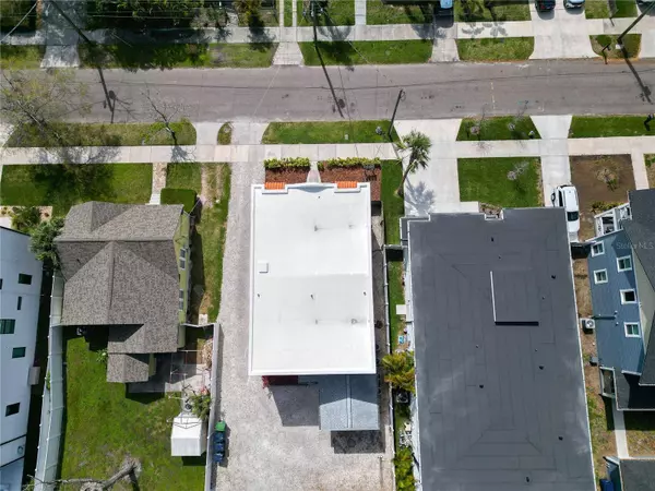 2711 N RIDGEWOOD AVE, Tampa, FL 33602