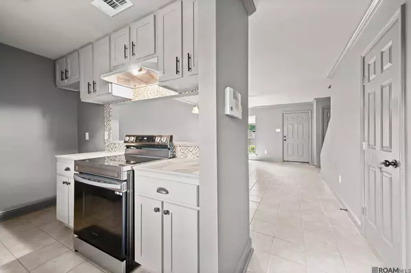 1765 Boulevard De Province ##B, Baton Rouge, LA 70816