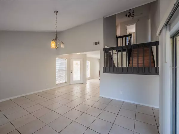 7861 COPPERFIELD CT, Orlando, FL 32825