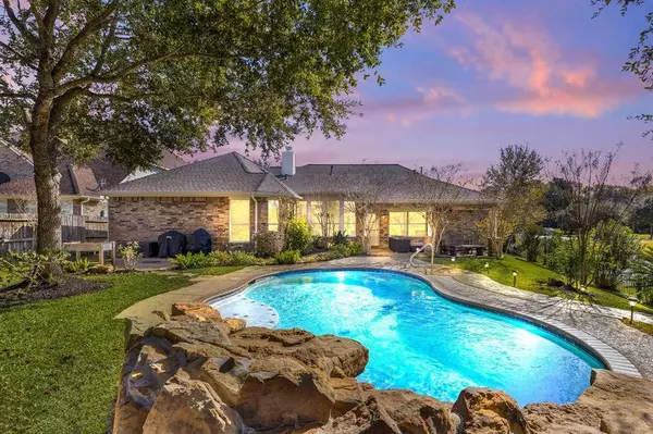 1710 Lake Grayson DR, Katy, TX 77494