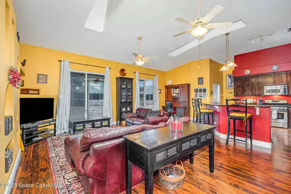 2022 Blue Ridge AVE, Melbourne, FL 32935