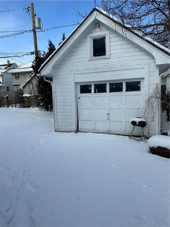 32 Peckham St ST, Rochester, NY 14621