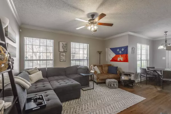 4464 Highland Rd ##203, Baton Rouge, LA 70808