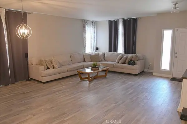 12884 Caesar LN, Victorville, CA 92392