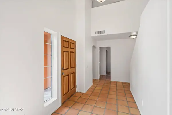 5200 N Whitehurst Place, Tucson, AZ 85750