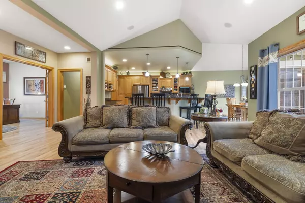 W132S8384 Eagles Way, Muskego, WI 53150