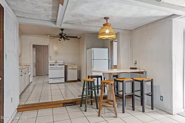 123 Sherwood BLVD, Beaufort, NC 28516