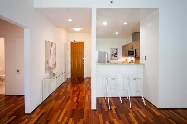 1 Mandalay PL 1706, South San Francisco, CA 94080