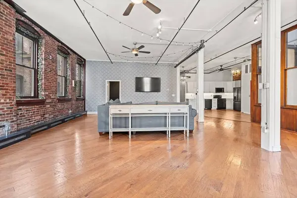 46-52 Washington St #201, Haverhill, MA 01832