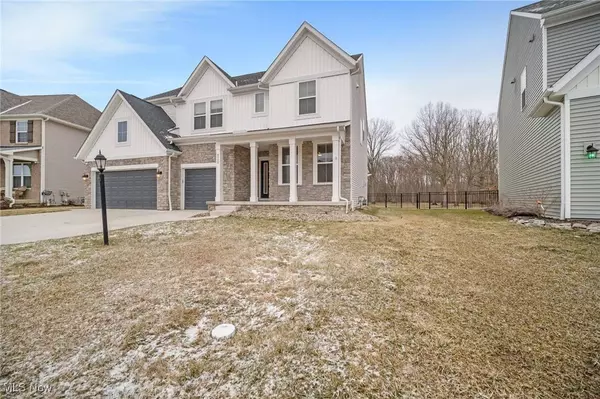 8908 Leatherleaf DR, Columbia Station, OH 44028