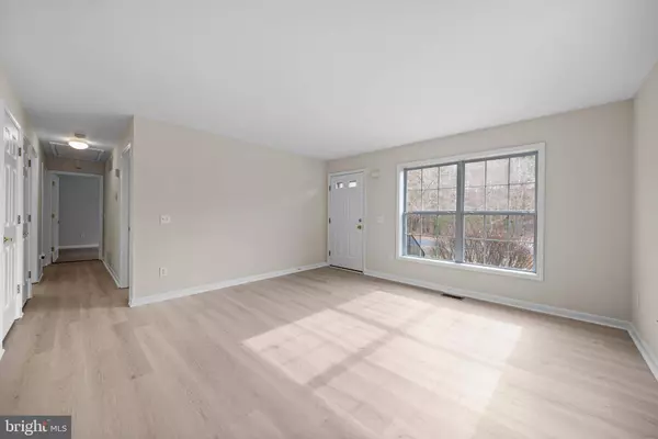 225 BITTLEWOOD AVE, Berlin, NJ 08009