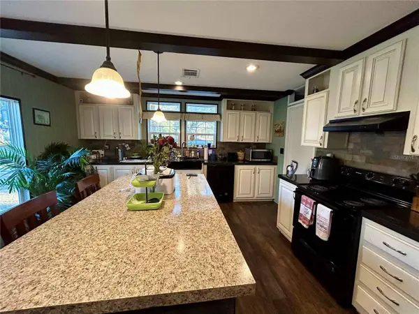 19802 NE 54TH ST, Gainesville, FL 32609