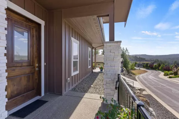 1158 E Wandermere Estates Ln, Spokane, WA 99218