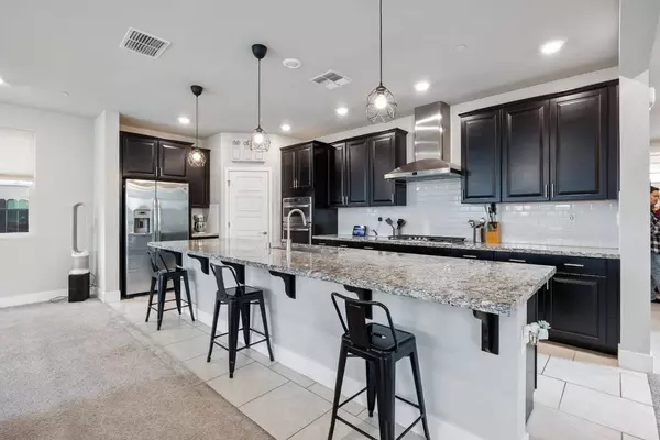 4515 Acacia Ridge ST, Sacramento, CA 95834