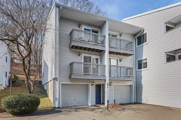 16 Rockmeadow Road #APT H, Norwalk, CT 06850