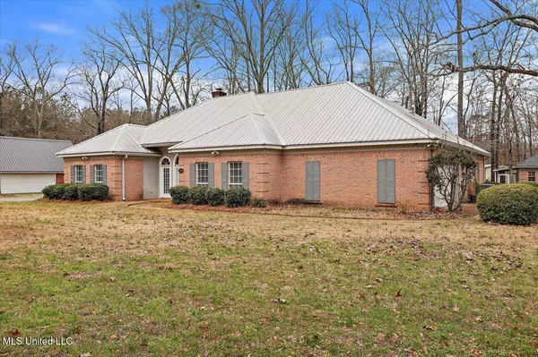 1300 Haley Road, Terry, MS 39170