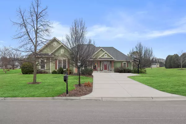 W132S8384 Eagles Way, Muskego, WI 53150