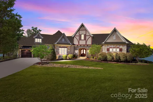 134 Larkhaven LN, Mooresville, NC 28117