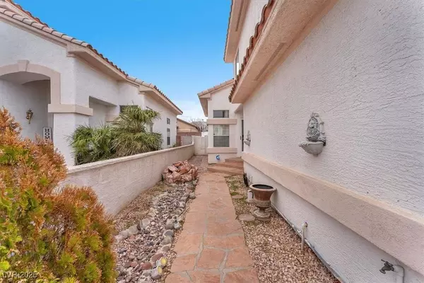 3609 Twinbreeze Street, Las Vegas, NV 89129