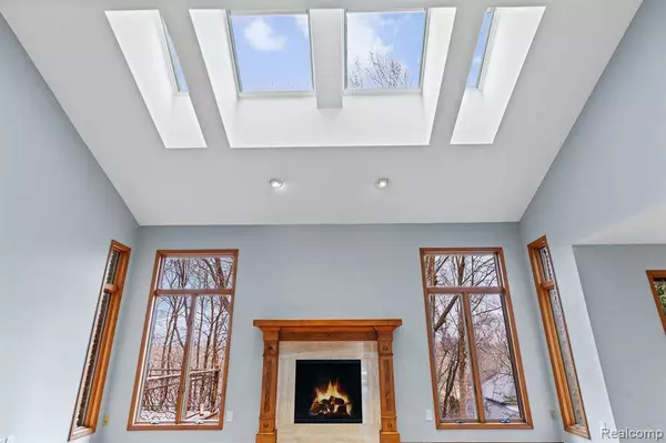 876 Andover Drive, Northville, MI 48167