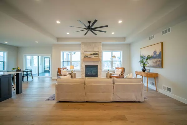 3000 Red Hawk Trail, Cottage Grove, WI 53527