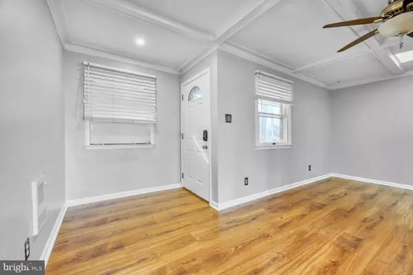 99 ALPINE DR, Front Royal, VA 22630