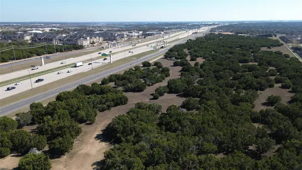 561 Woodview DR, Leander, TX 78641